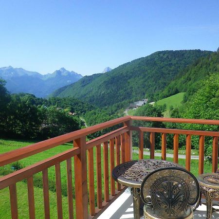 Ferienwohnung Lac D'Annecy-Col De La Forclaz Montmin Exterior foto