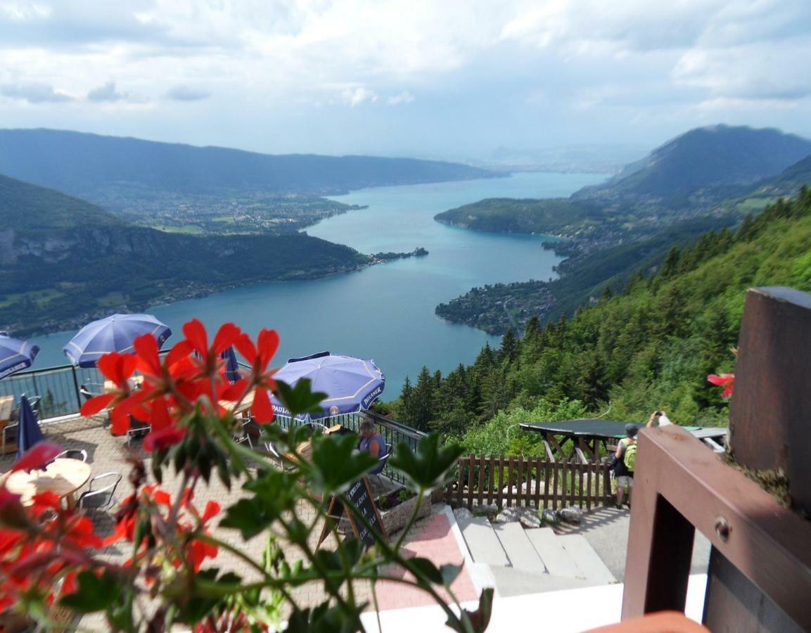 Ferienwohnung Lac D'Annecy-Col De La Forclaz Montmin Exterior foto